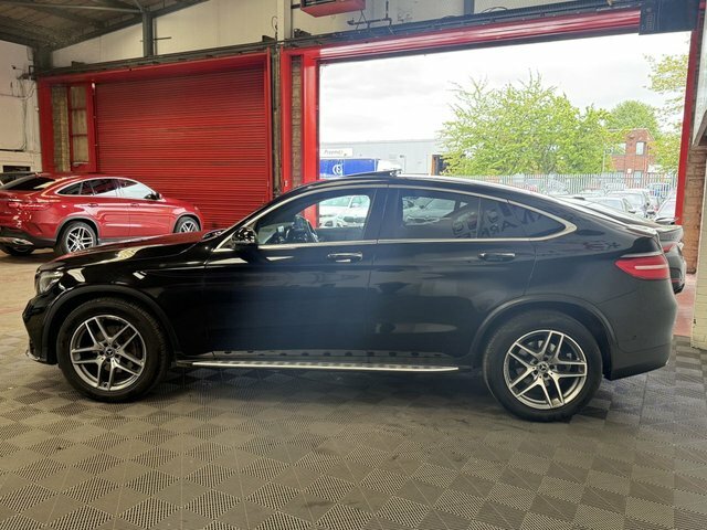 Mercedes-Benz GLC Class Automatic YW17GXU Black #4