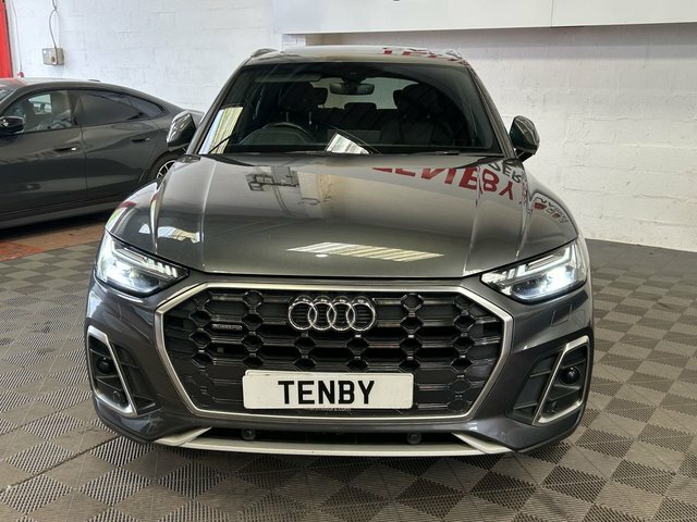 Audi Q5 Automatic WM21XSW Grey #3