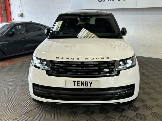 Land Rover Range Rover Automatic MJ23GNK White #3