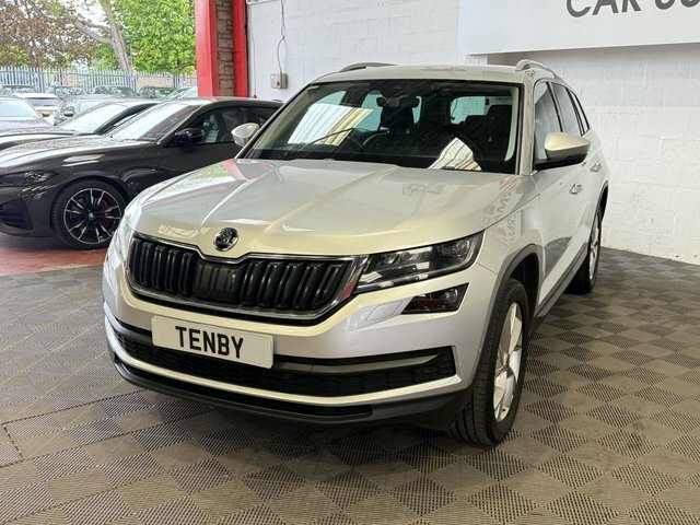 Skoda Kodiaq Kodiaq Edition Tdi Scr 4X4 S-a DL67SWO Silver #4