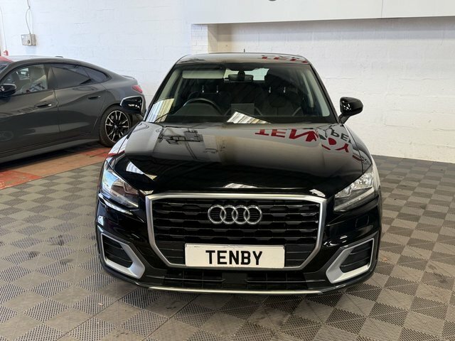 Audi Q2 Q2 Sport 30 Tdi S-a BA68JWO Black #3