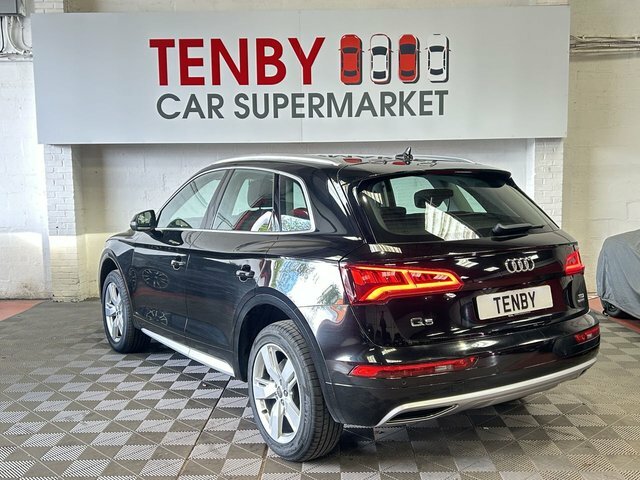 Audi Q5 Automatic HJ17FSF Black #6
