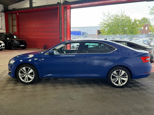 Skoda Superb Superb Se L Tdi DO69MSX Blue #4