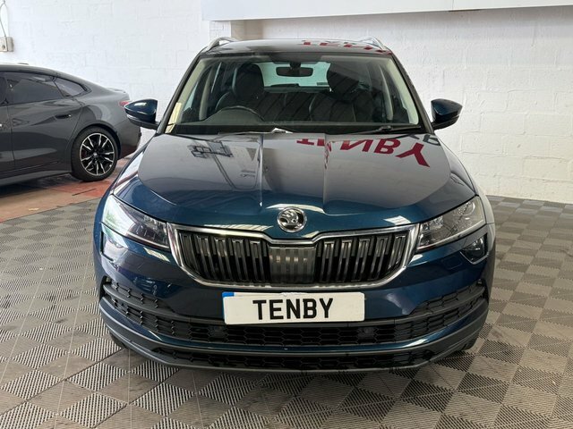 Skoda Karoq Automatic LC68FZU Blue #2