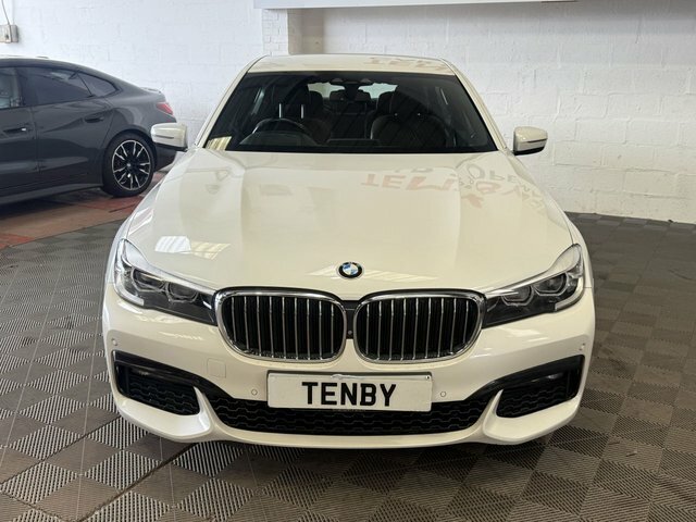 BMW 7 Series 740D Xdrive M Sport ET67YKR White #2