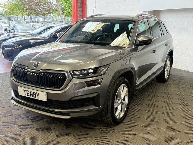 Skoda Kodiaq Automatic FY22AWG Grey #4