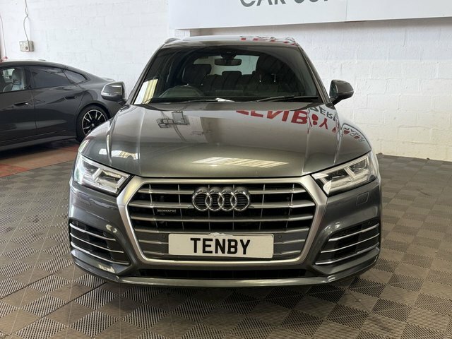 Audi Q5 Automatic YW19AZR Grey #2