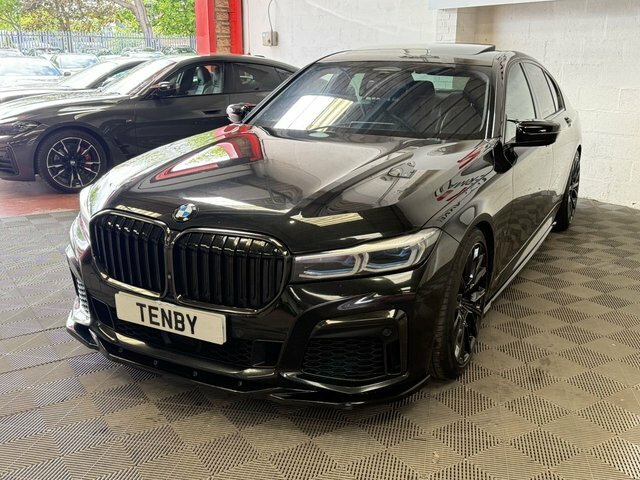 BMW 7 Series Automatic WD69AKY Black #3