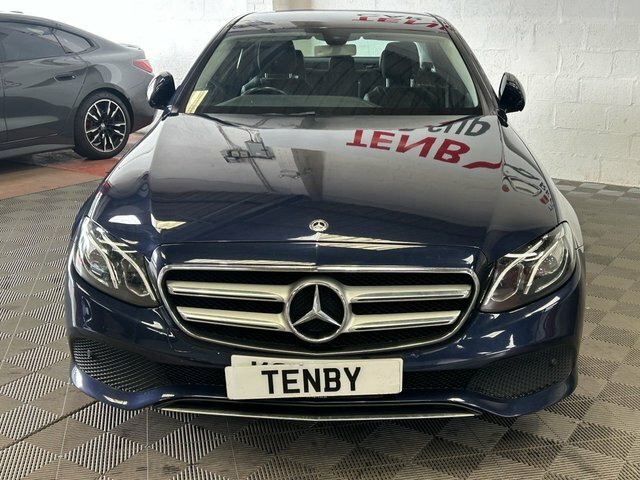 Mercedes-Benz E Class E 220 D Se KO17MHZ Blue #2