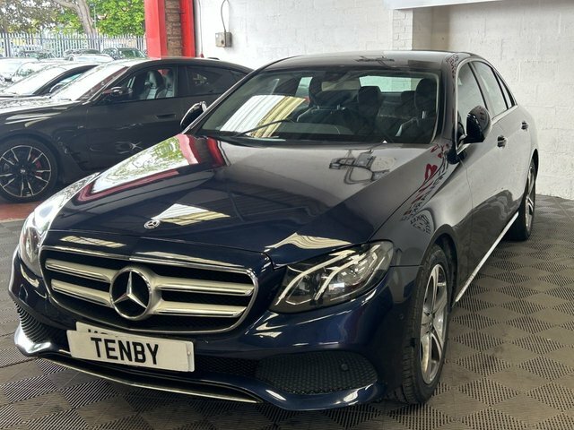 Mercedes-Benz E Class E 220 D Se KO17MHZ Blue #4