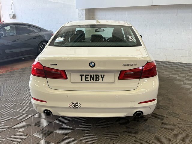 BMW 5 Series 520D Xdrive Se LL67WFG White #6