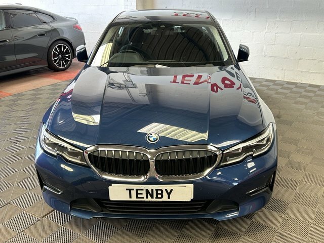 BMW 3 Series Automatic RJ22UNE Blue #3
