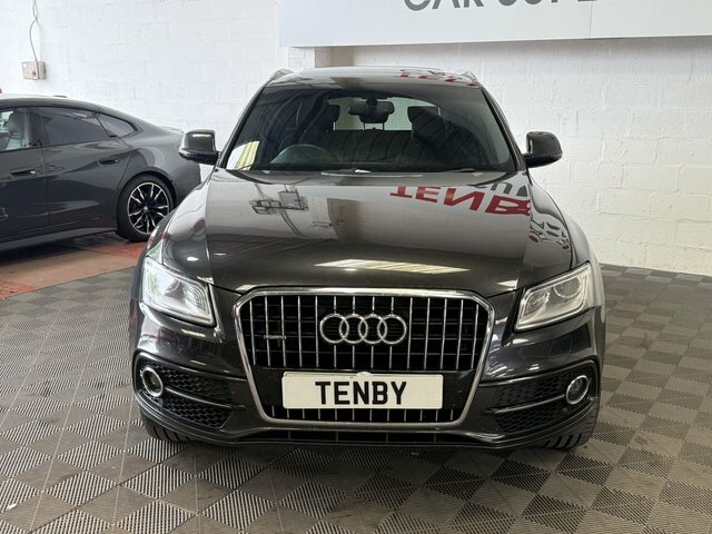 Audi Q5 Q5 S Line Tdi Quattro GV15YRP Grey #2