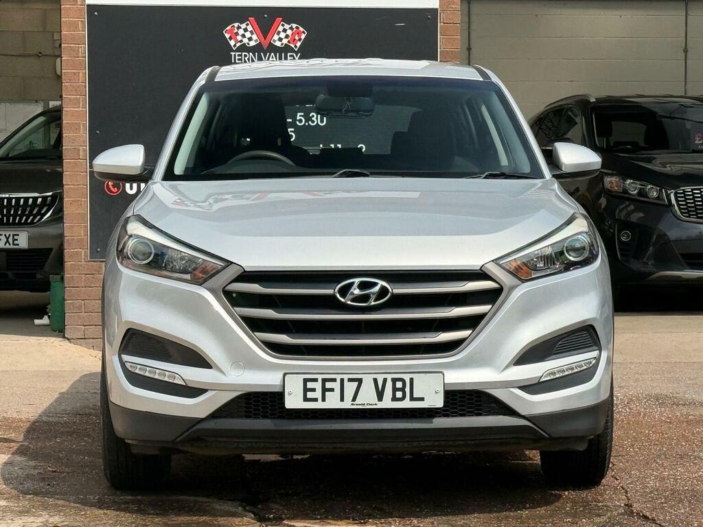 Hyundai Tucson 1.6 Gdi Blue Drive S Euro 6 Ss EF17VBL Silver #2