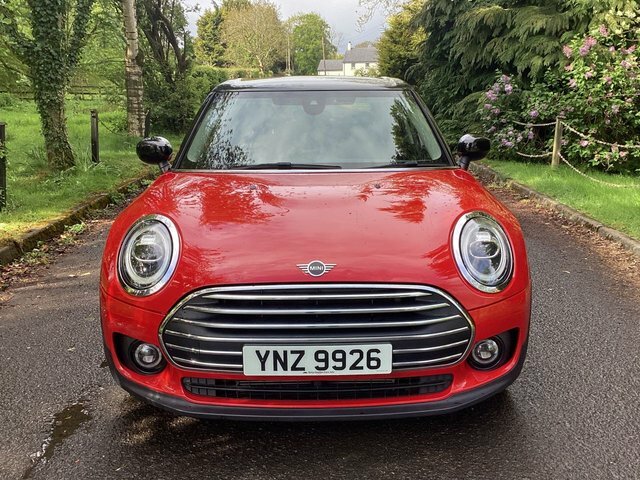 Mini Clubman 1.5 Cooper Exclusive Estate 6Dr Euro YNZ9926 Red #4