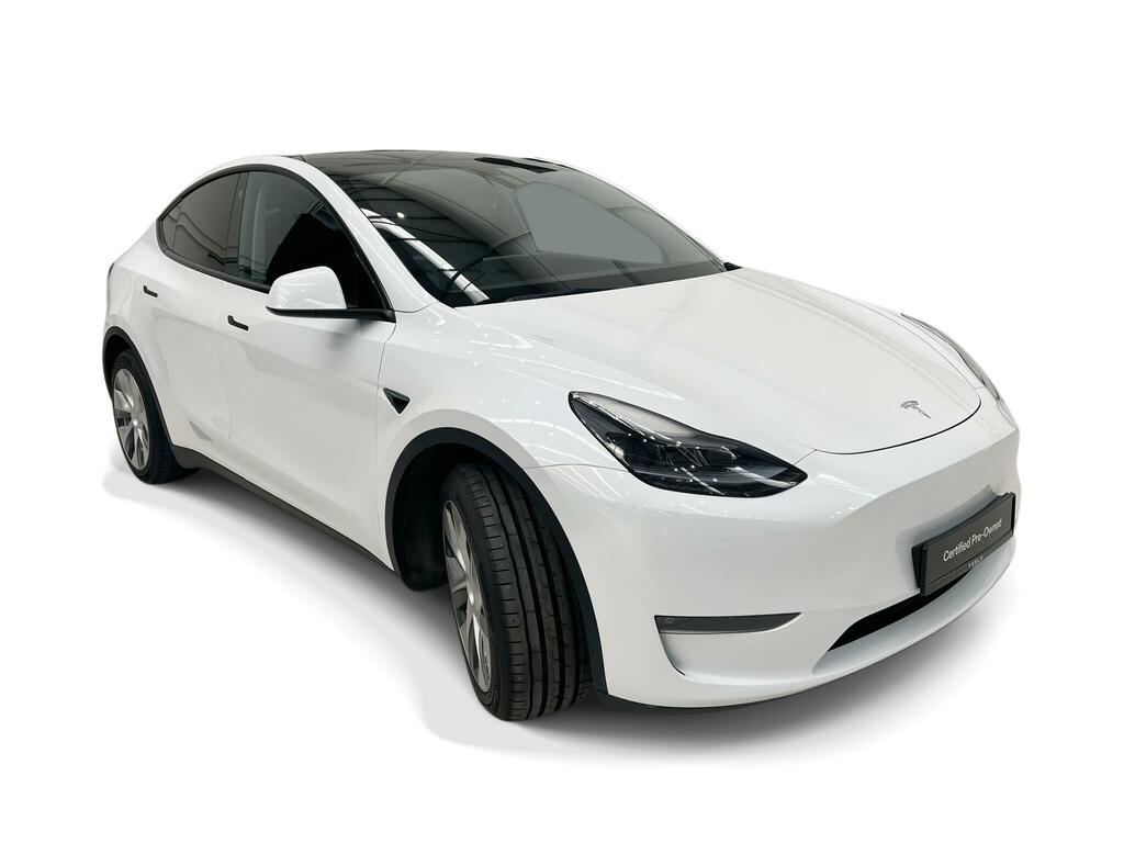 Tesla Model Y Dual Motor Long Range 4Wde White
