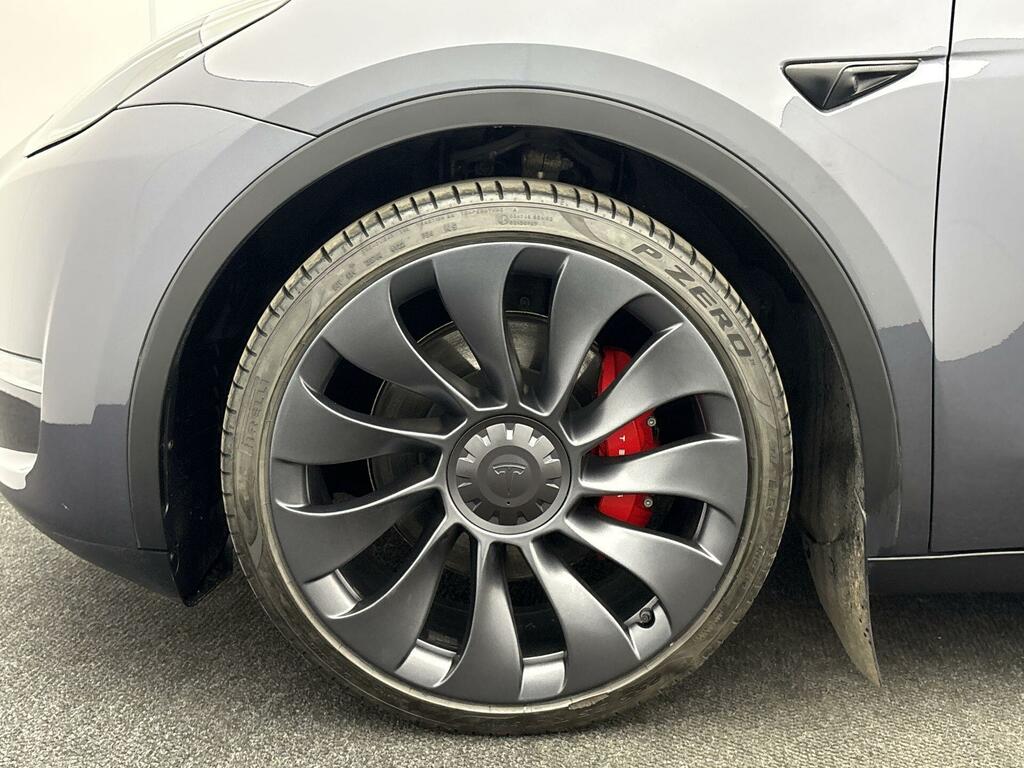 Tesla Model Y Performance Silver #4