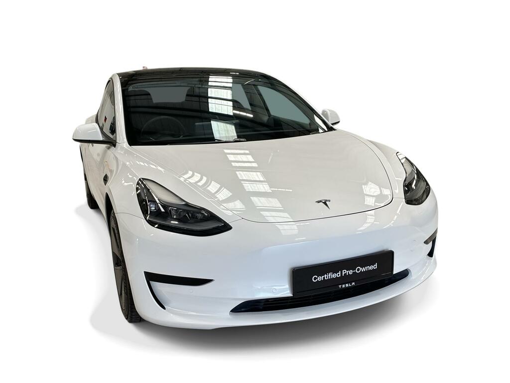 Tesla Model 3 Standard Range Plus Rwd White