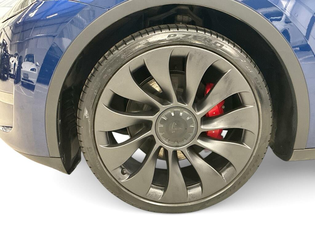 Tesla Model Y Dual Motor Performance 4Wde Blue #4