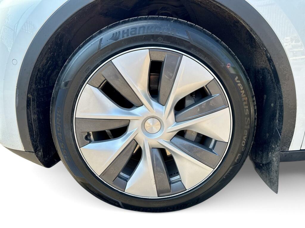 Tesla Model Y Dual Motor Long Range 4Wde White #5