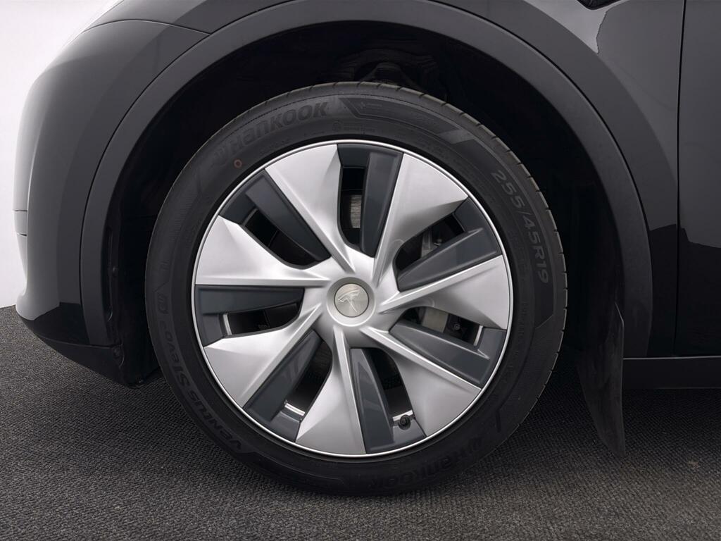 Tesla Model Y Auto Rwd 5dr Black #5