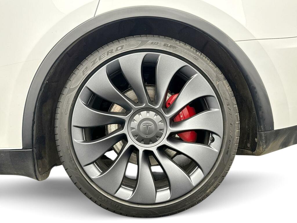 Tesla Model Y Performance White #6