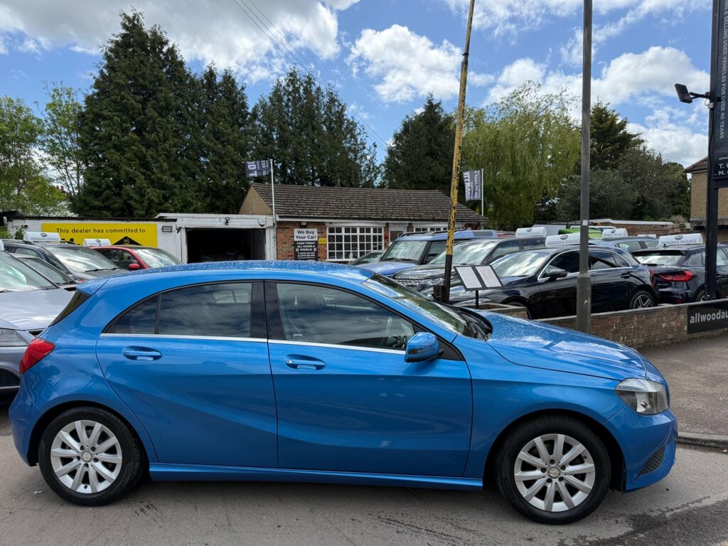 Mercedes-Benz A Class 1.5 A180 Cdi Se 7G-dct Euro 5 Ss KT15OXR Blue #4