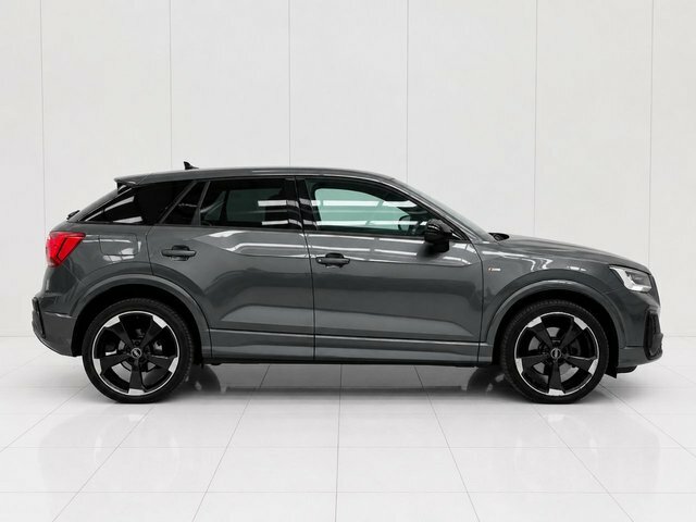 Audi Q2 2021 1.5 Tfsi Cod 35 Black Edition Suv AF71ZWC Grey #2