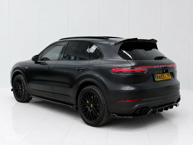 Porsche Cayenne 2019 3.0 V6 E-hybrid 14.1Kwh Suv Plug-i UP14NDA Black #5
