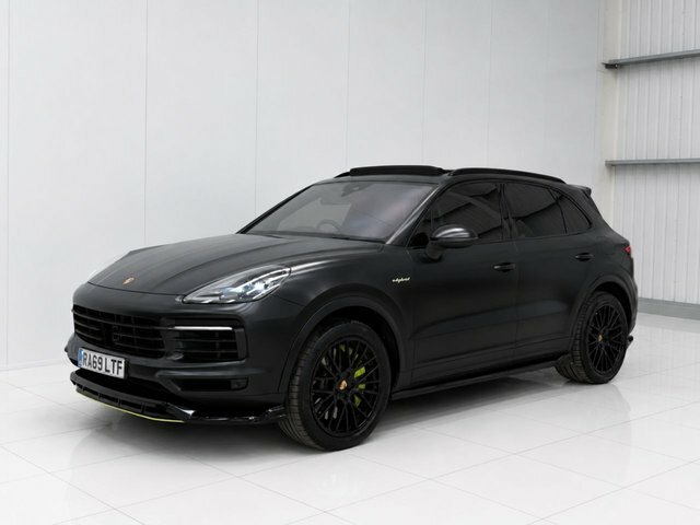 Porsche Cayenne 2019 3.0 V6 E-hybrid 14.1Kwh Suv Plug-i UP14NDA Black #6