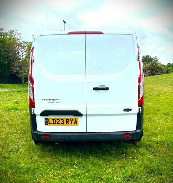 Ford Transit Custom 300 Leader P V LD23RYA White #2