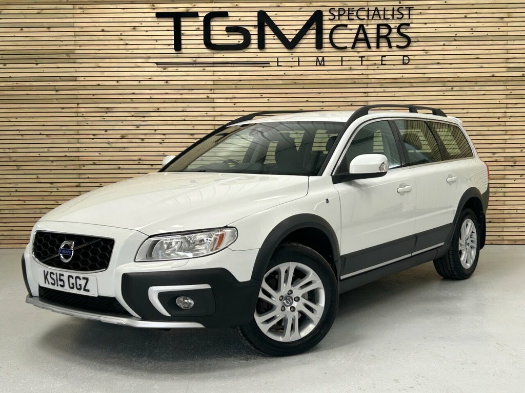 Volvo XC70 2.4L Se Nav White #2