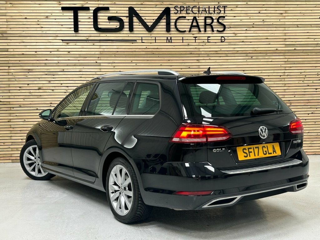 Volkswagen Golf 2L Gt Black #3