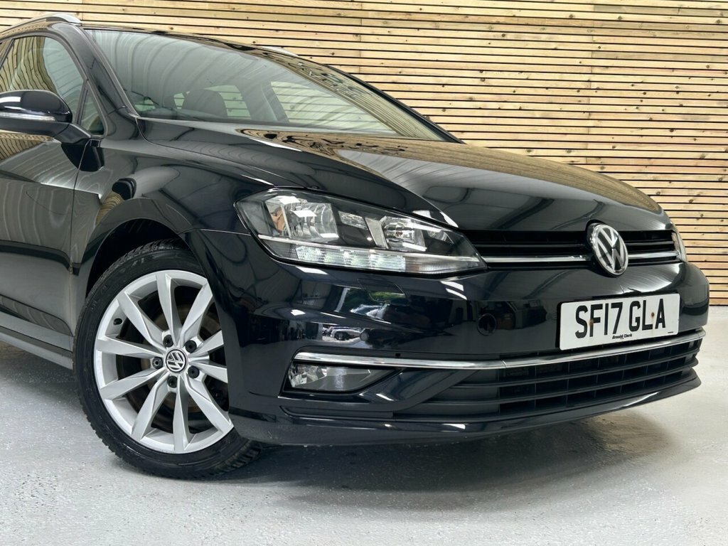 Volkswagen Golf 2L Gt Black #6