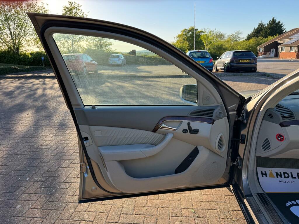 Mercedes-Benz S Class Other 3.2 Black #53
