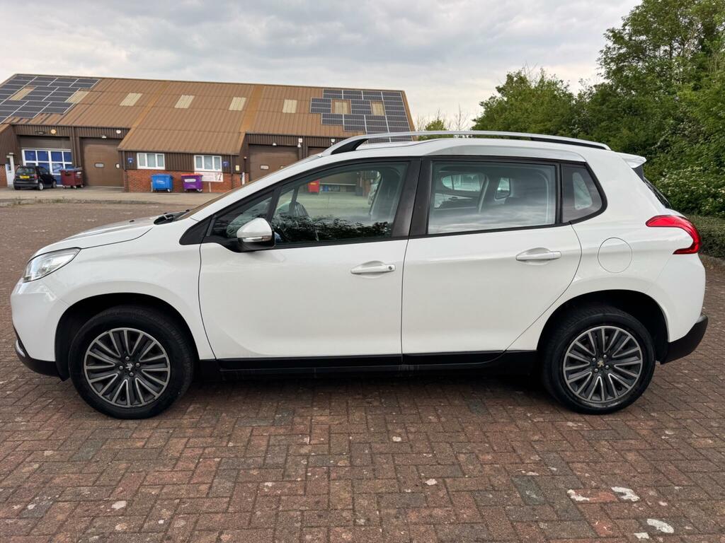 Peugeot 2008 1.2 Puretech Active Etg Euro 6 Ss White #4