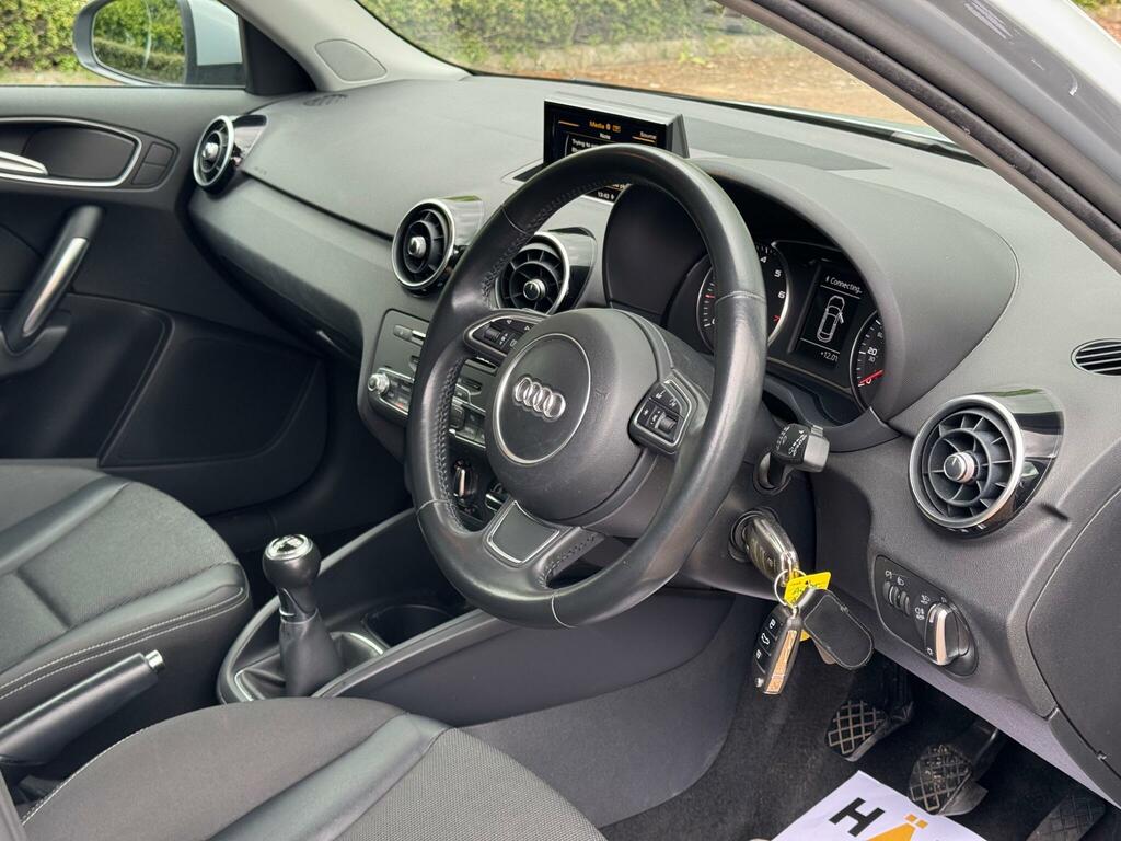 Audi A1 1.0 Tfsi Sport Sportback Euro 6 Ss Nav Grey #3