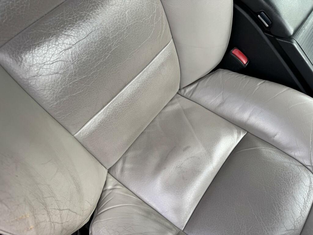 Volvo V70 D5 Se Lux Red #33
