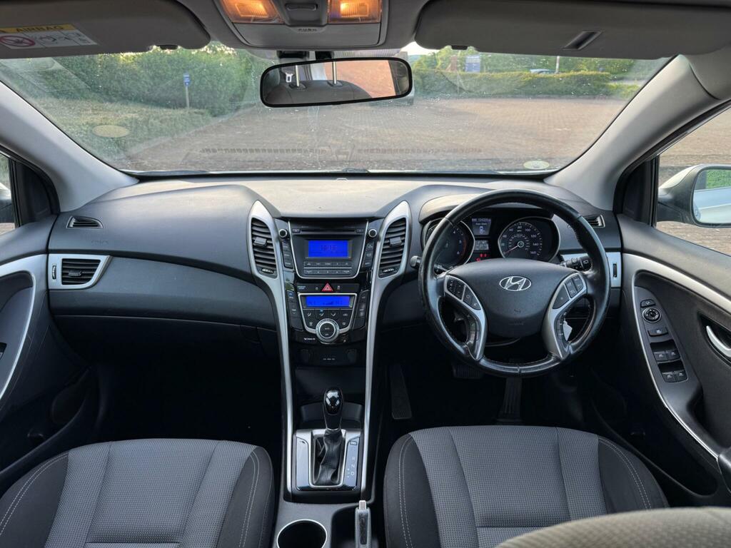 Hyundai I30 1.6 Crdi Style Euro 5 Silver #5