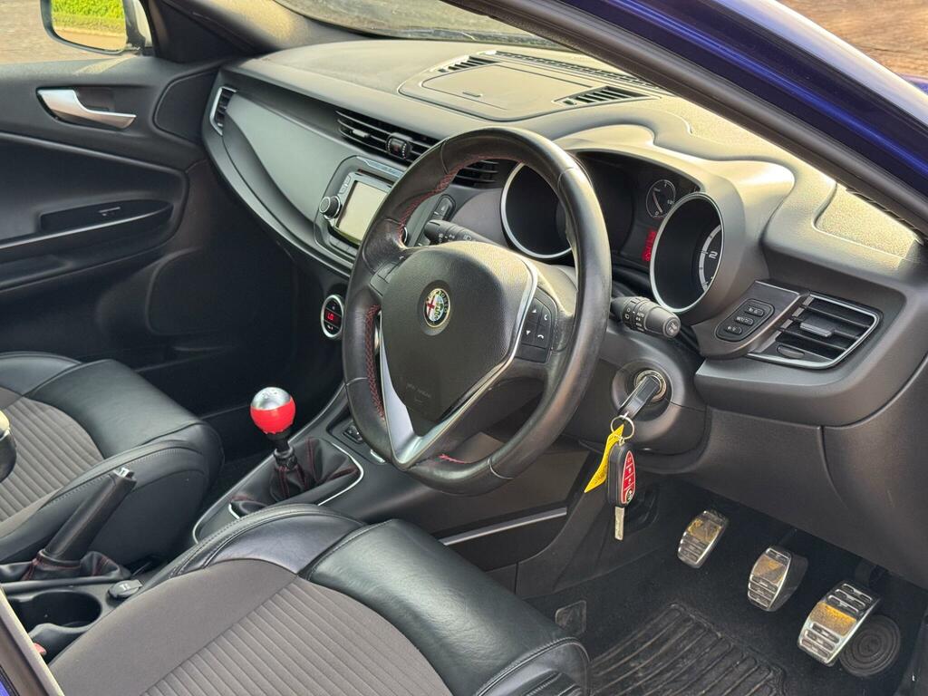 Alfa Romeo Giulietta 2.0 Jtdm-2 Exclusive Euro 5 Ss  Blue #3