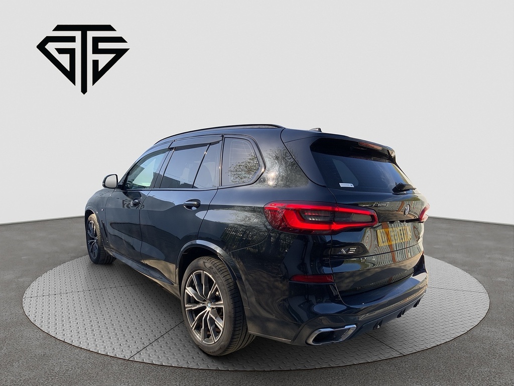 BMW X5 Xdrive35d M-sports DX69EFN Black #5