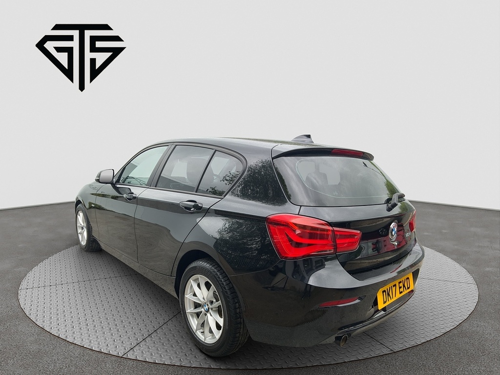 BMW 1 Series 118D Sports Black #5