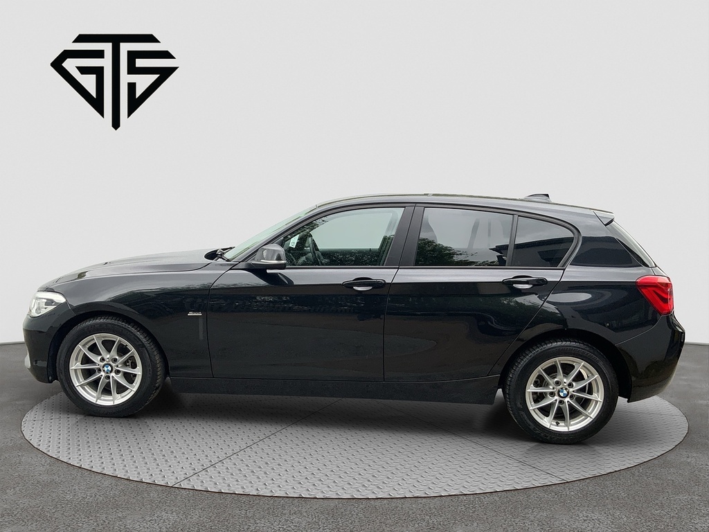 BMW 1 Series 118D Sports Black #6