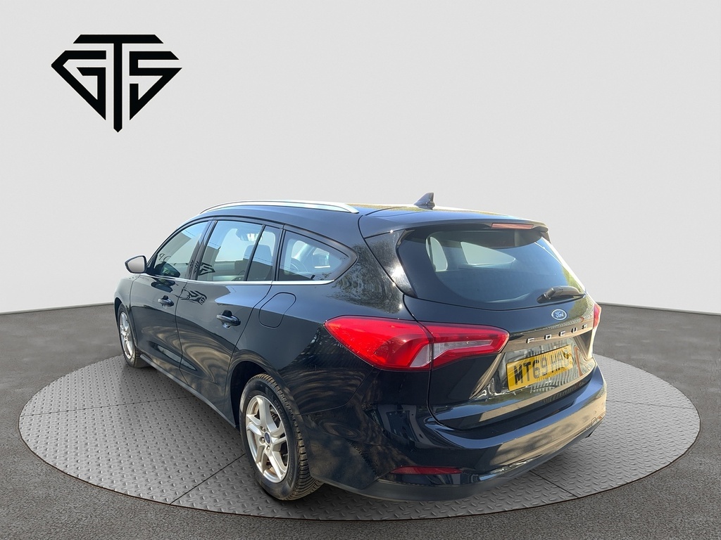 Ford Focus Zetec Black #5