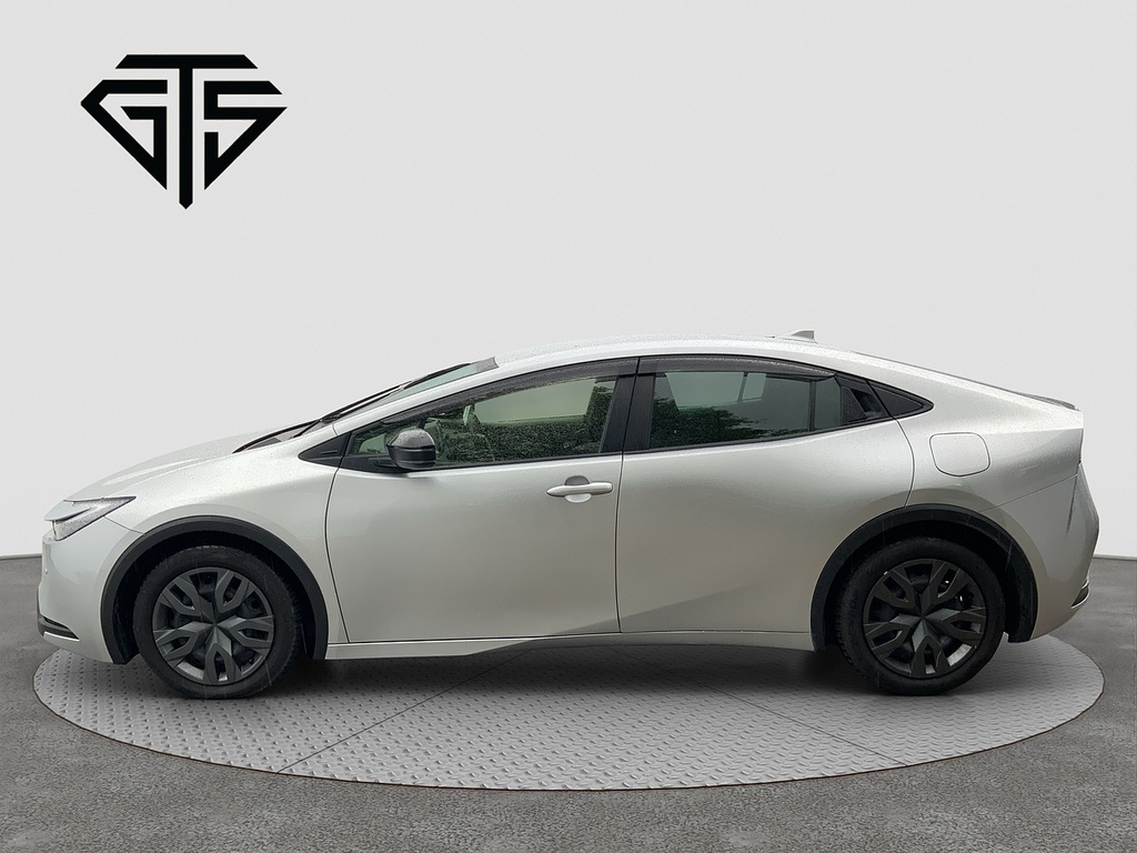Toyota Prius X Silver #6