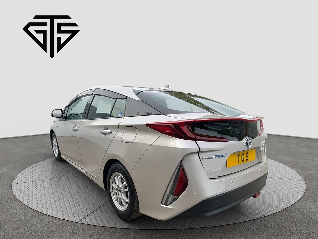Toyota Prius A Premium Brown #5
