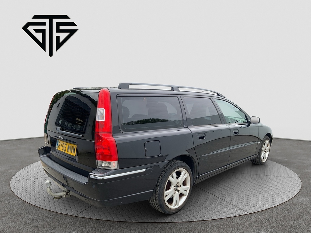 Volvo V70 D Se Black #3