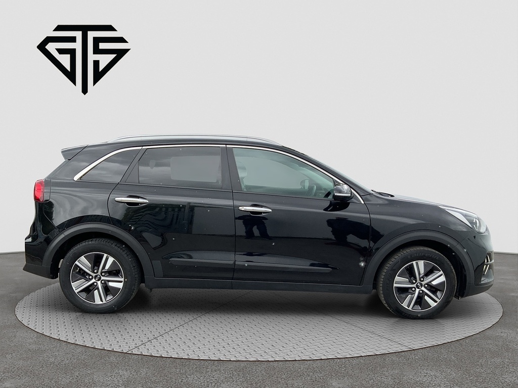 Kia Niro Gdi 2 FY21UHE Black #2