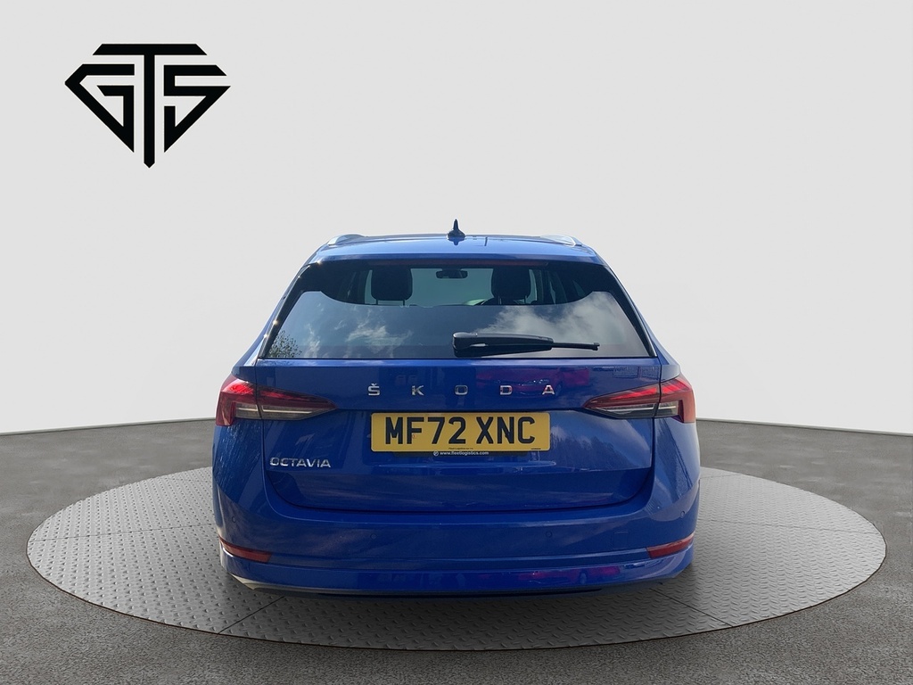 Skoda Octavia Tdi Se L MF72XNC Blue #4