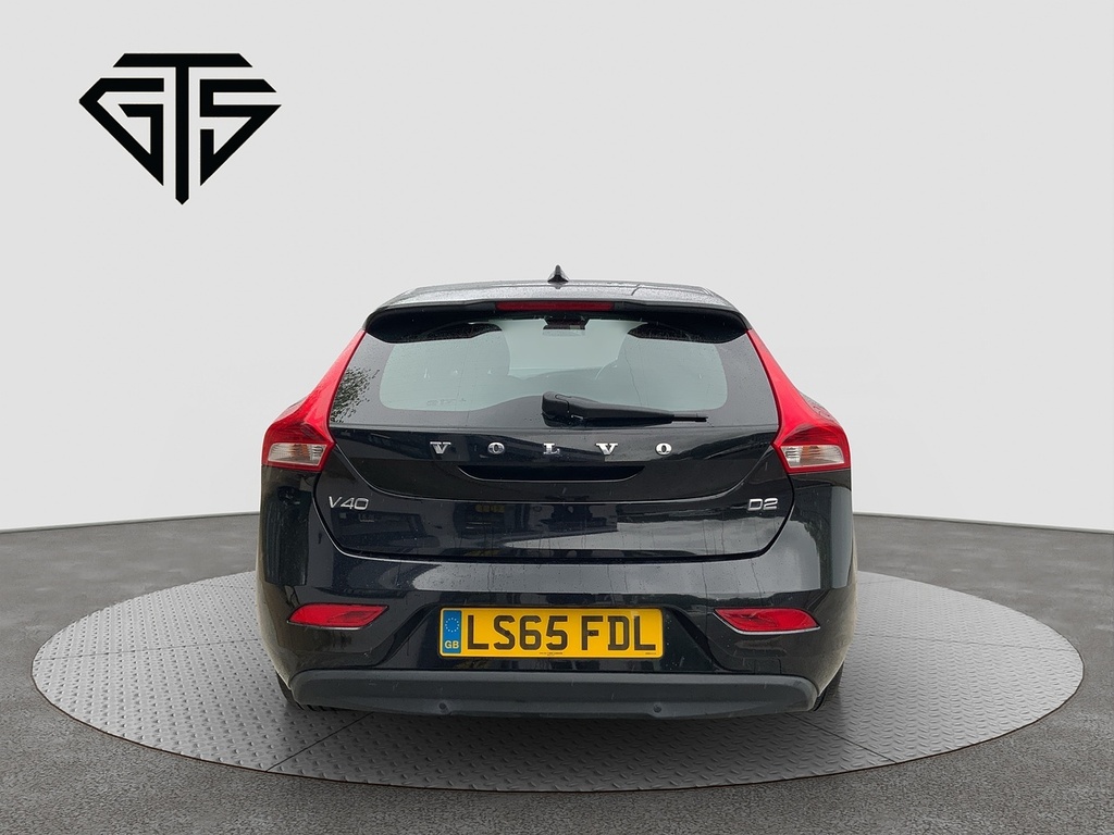 Volvo V40 D2 Es Nav Black #4